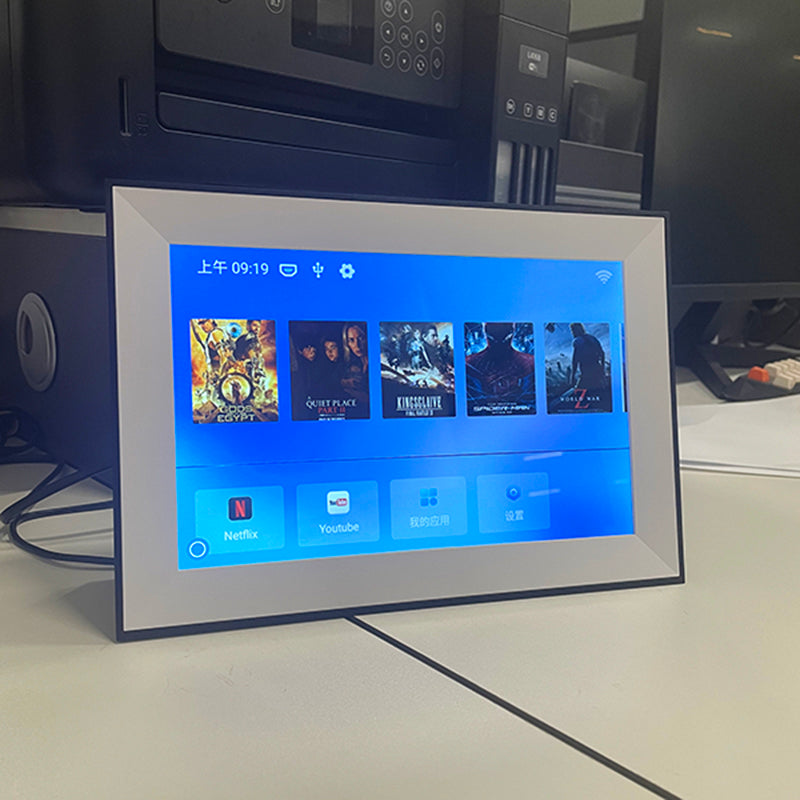 Mini TV Q610
